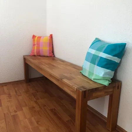 Apartment Gemuetliche 2-zimmer 50qm